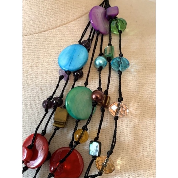 Premier colorful necklace - Picture 4 of 5